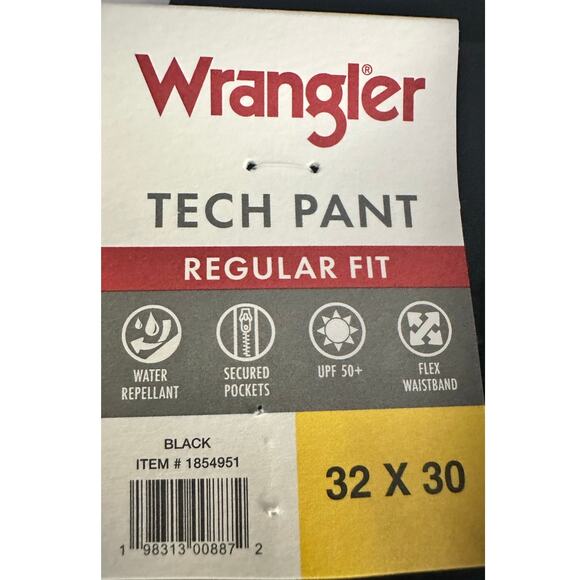 Men's Wrangler Tech Pants - NWT - 32x30 -Water Repellant /Flex Waistband - Black - Picture 4 of 4